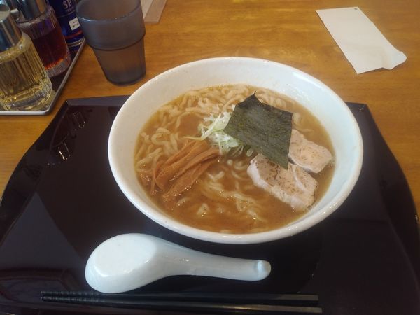 「鶏ラーメン醤油大盛　600+100円」@麺処 悦の写真