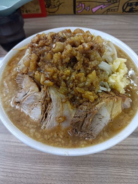 「ラーメン(豚2枚、200g)」@ラーメン荘 歴史を刻め 寝屋川の写真