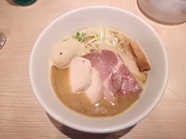 「特製濃厚魚介らーめん ￥1550」@麺屋 一燈の写真