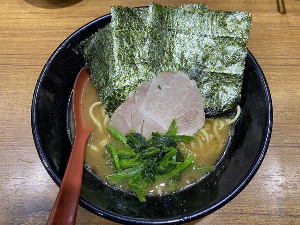 「ラーメン (並) 650円」@麺家 黒の写真