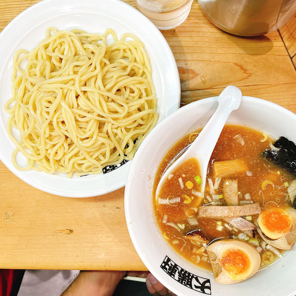 「肉入りつけそば＋味タマゴ」@中野大勝軒の写真