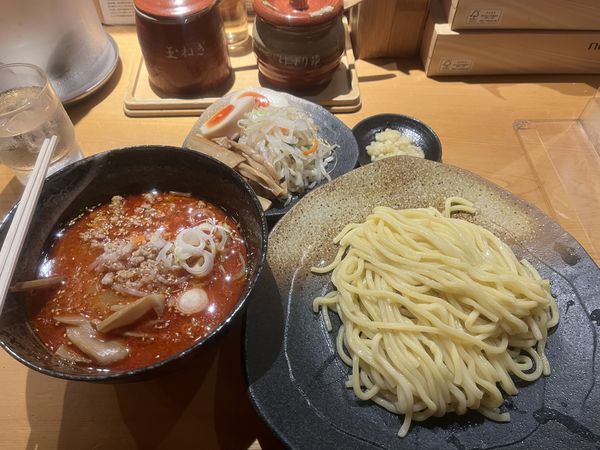 「辛味噌つけ麺　並」@つけ麺屋 やすべえ 西池袋店の写真