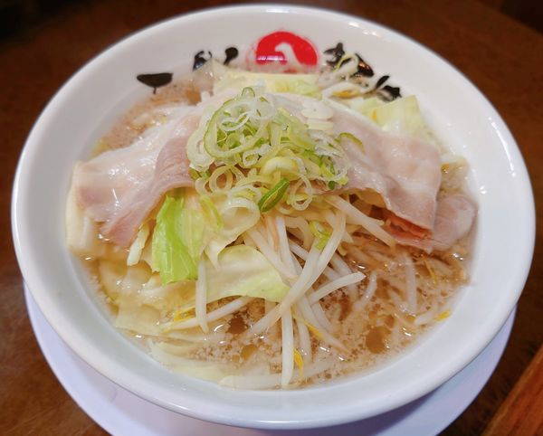 「男気 朝ジロー」@らーめんまるはち 大垣店の写真