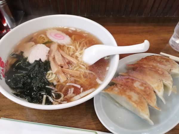 「ラーメン　　580円　餃子　600円」@坦々麺餃子工房 北京 川崎宮崎台店の写真