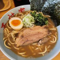 濃厚豚骨ラーメン