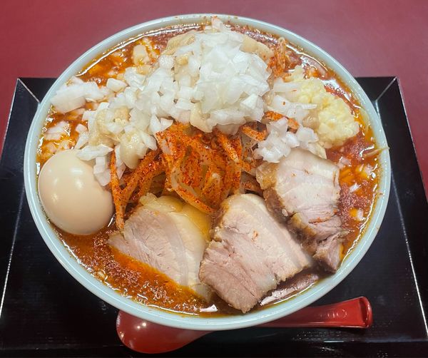 「赤い豚そば」@らぁ麺処 蓮の華の写真