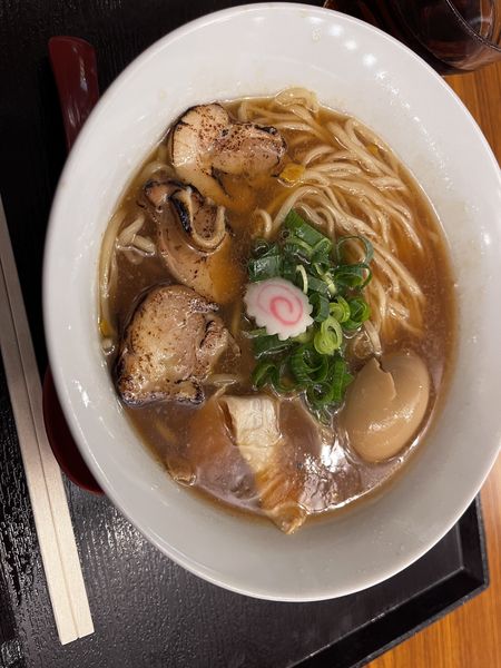 「新屋台のラーメン 黄金の炙り鶏丼」@新屋台 大我の写真
