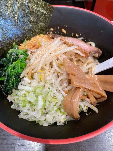 「限定 冷やしシビカラまぜそば」@三鷹食堂いなりの写真