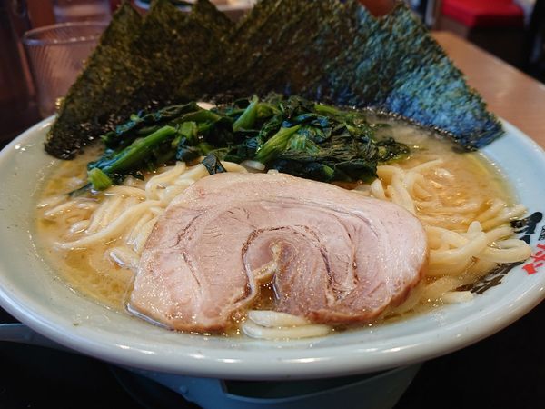 「ラーメン(麺増し、ほうれんそう・のり増し、味薄め)」@町田商店 三鷹店の写真
