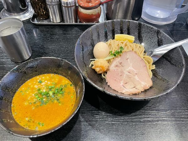 「濃厚海老味噌つけめん + 味玉(クーポン)」@つけめんTETSU 三鷹店の写真