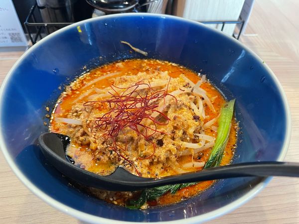 「白ごま担々麺」@恋する担々麺 枯淡の写真