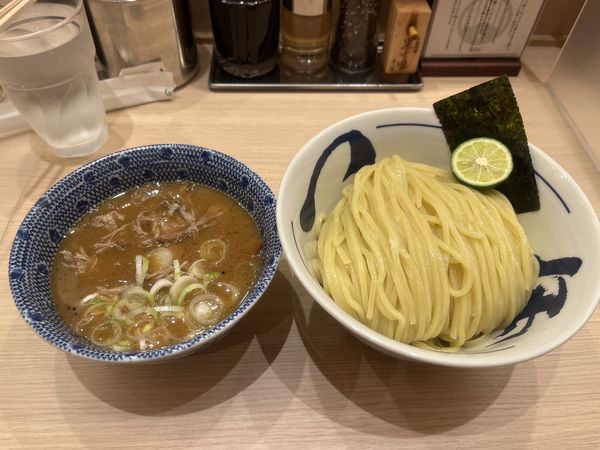 「濃厚つけ麺　豚崩し　大盛」@つじ田 池袋西口店の写真