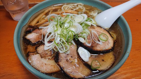 「チャーシューメン大盛」@手打ちらーめん かえでの写真