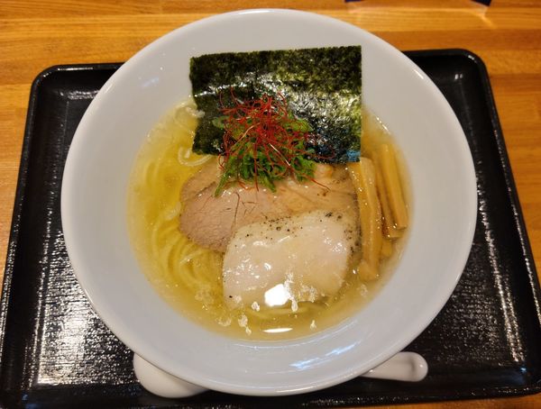 「塩らーめん」@麺ゃ みくりの写真