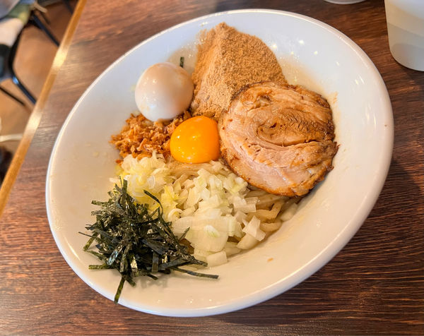 「油そば＋魚粉」@麺屋 真心の写真