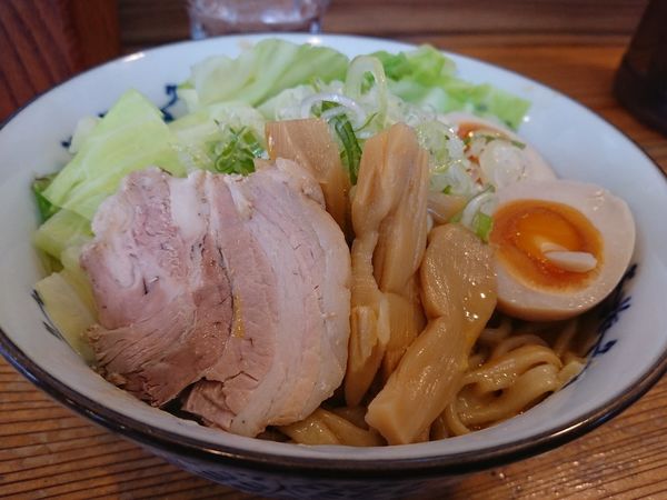 「汁なし坦々まぜそば」@景虎製麺所の写真