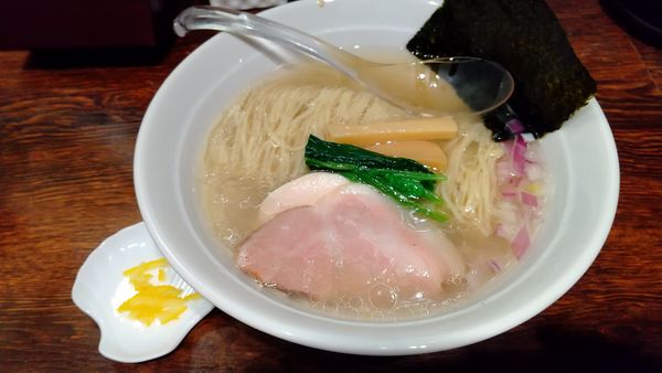 「【期間限定】貝柱出汁の塩そば（¥900)」@貝出汁 中華そば 竹祥の写真