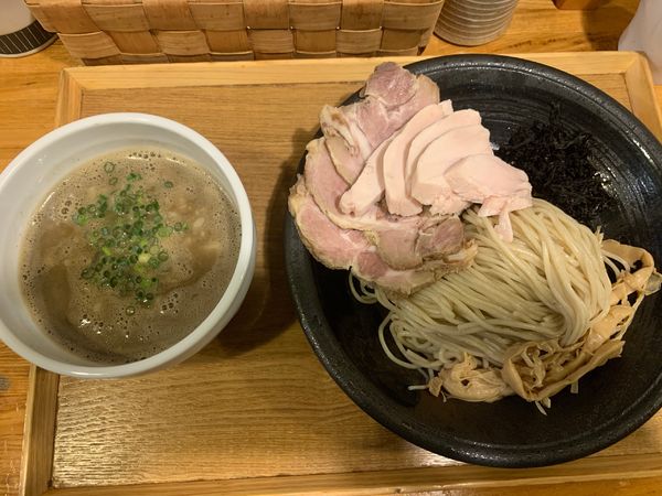 「鶏白湯と牛深煮干トリオのつけ」@中華蕎麦 はざまの写真