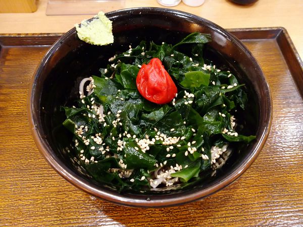 「梅わかめそば（390円）」@しぶそば 武蔵小杉店の写真