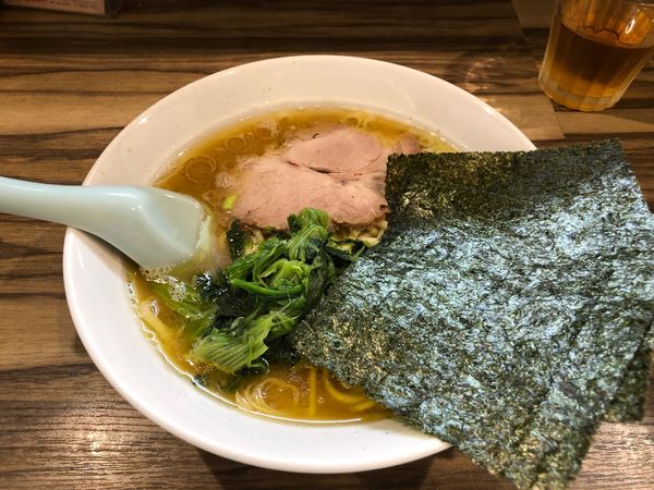 「ラーメン」@横浜家系らーめん 五丁目ハウスの写真