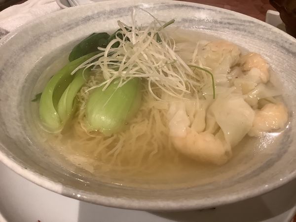 「香港蝦仁雲呑麺　1400円」@獅門酒楼の写真