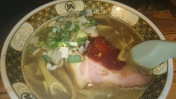 「拉麺並盛り」@すごい煮干ラーメン凪 新宿ゴールデン街店 本館の写真