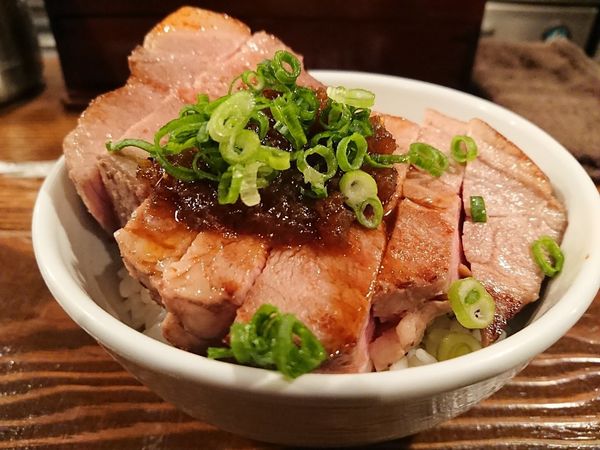 「特塩らーめん 焼豚丼」@らあめん元の写真