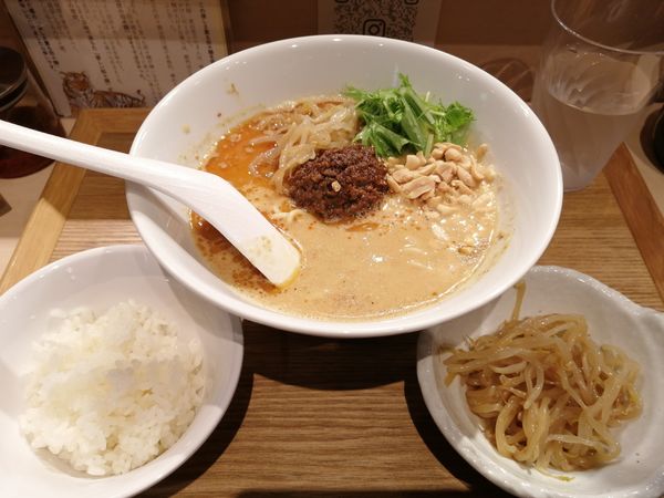 「担々麺P 　　900円　　もやし100円」@担々麺 かんだ橋の写真