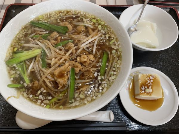 「豚肉もやしそば」@江南苑の写真