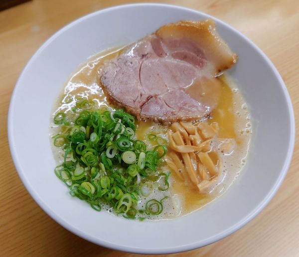 「濃厚ラーメン(塩)」@鶏麺亭の写真
