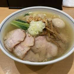特選塩ラーメン