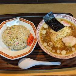 チャーハンセット（ランチ）　770円