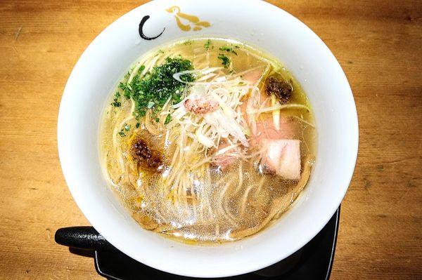 「真鯛と蛤の塩そば」@SOBAHOUSE 金色不如帰 新宿御苑本店の写真