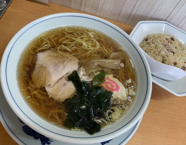 「半チャンラーメン」@平和軒の写真