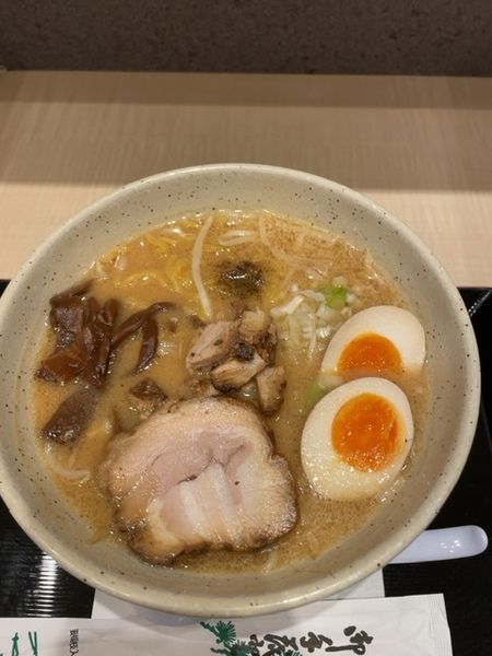 「味玉味噌らーめん　970円」@つじ田 味噌の章 東京駅店の写真