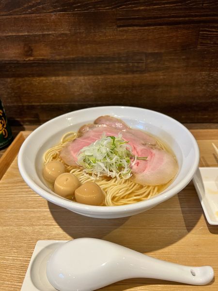 「銀鱗真鯛煮干+うずら味玉」@NIBOSHIMANIAの写真