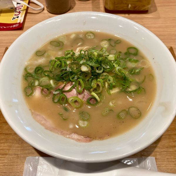 「王道家　煮干しらーめん」@ラーメンWalkerキッチンの写真