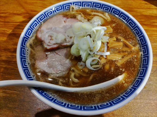 「煮干し中華そば」@神保町 可以の写真