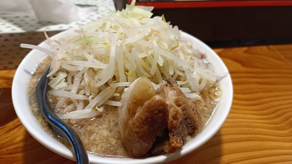 「二郎系ラーメン（小）」@自家製麺ラーメン 裕喜庵の写真