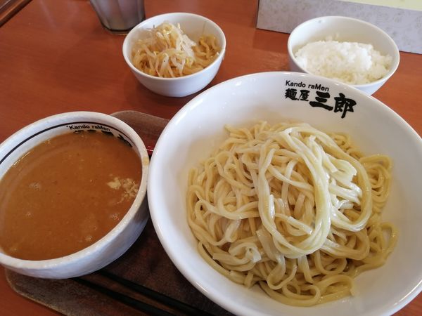 「サーモンつけ麺(大盛)」@麺屋 三郎の写真