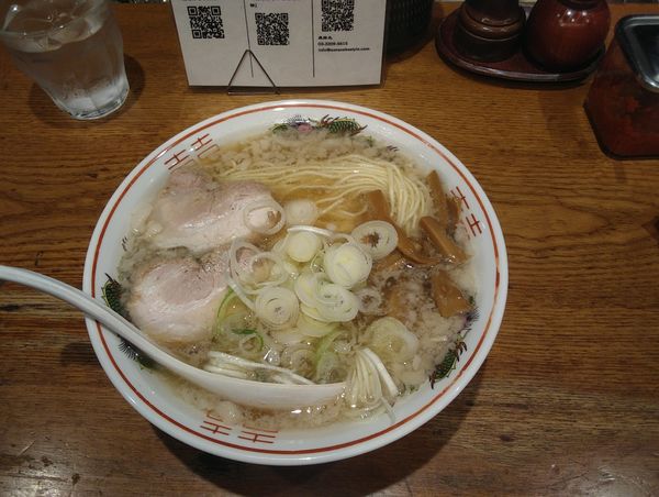 「限定：昔懐かしい背脂ラーメン900円」@渡なべの写真