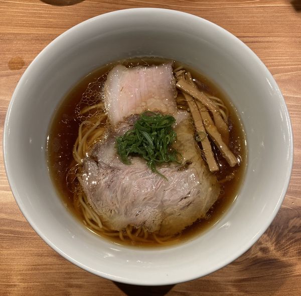 「醤油らぁめん 1100円」@麺 ふじさきの写真