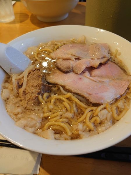 「豚骨背脂醤油」@ラーメン初代好基の写真