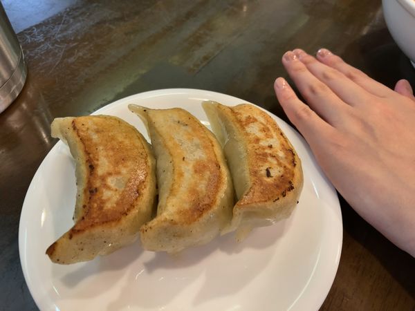 「餃子（3個入）￥330」@手打らーめん 玄の写真