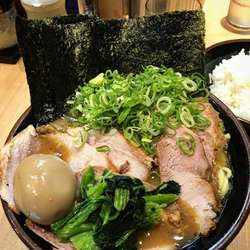 特製ラーメン・ライス(食べ放題)