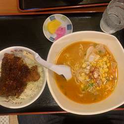 ミルク味噌ラーメン＋ミニソースカツ丼