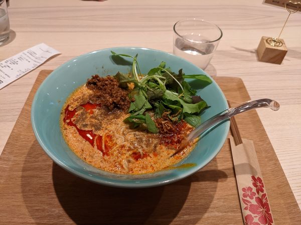 「大豆たっぷりヴィーガン坦々麺」@とりそばカフェ しょうわの写真