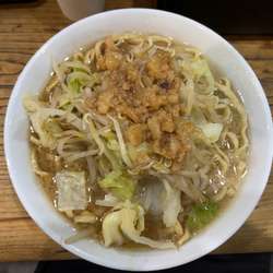 ラーメン 並 （300g） 900円