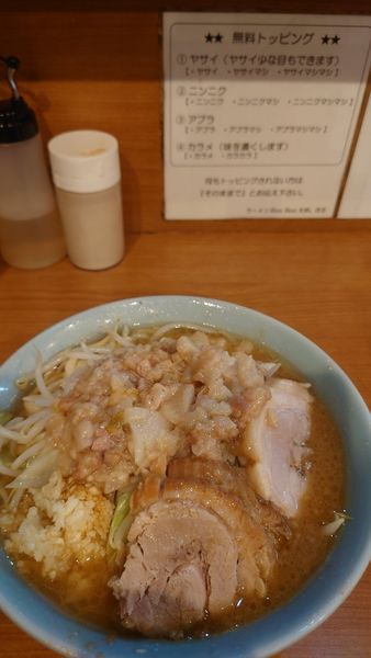 「小ラーメン　麺少なめ（ﾆﾝﾆｸ、ｱﾌﾞﾗ）」@ラーメンBoo Boo太郎。の写真