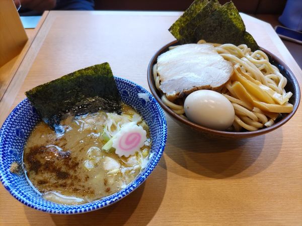 「特製つけ麺300ｇ（1030円）」@次念序の写真